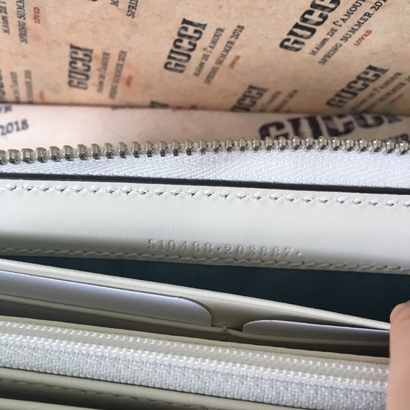 GUCCI Guccy Sega Moon & Stars Leather Zip Wallet - Picture 7 of 8
